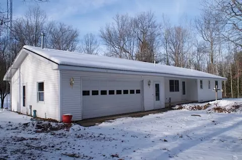 3832 Chase Bridge Road Grayling Mi 49738 Rd, Grayling, MI 49738 photo 7