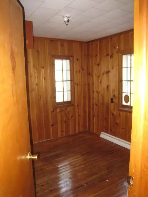 839 E Main St, Vanderbilt, MI 49795 photo 8