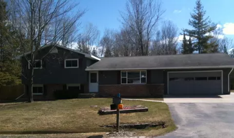 128 Outer Drive Alpena Mi 49707 Dr, Alpena, MI 49707 photo 1