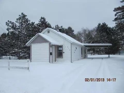 213 State St, Grayling, MI 49738 photo 1