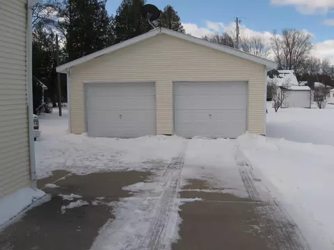 318 E Parson St, Alpena, MI 49707 photo 9
