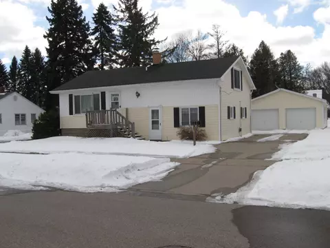 318 E Parson St, Alpena, MI 49707 photo 10