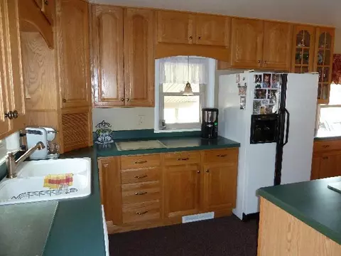 2837 S Third Avenue Alpena Mi 49707 Ave, Alpena, MI 49707 photo 3