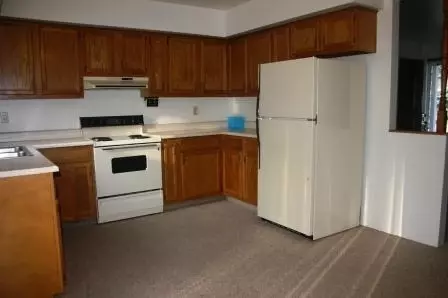 108 Burning Oak Court Mi 48627 Ct, Roscommon, MI 48653 photo 2