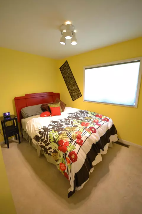 4868 Bay Dr, Lewiston, MI 49756 photo 9