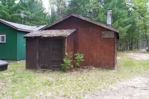 2852 Chatham Trl, Grayling, MI 49738 photo 3
