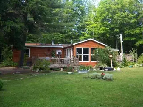 10750 E Mitchell Rd, Petoskey, MI 49770 photo 6