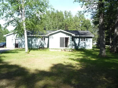 319 Evergreen Dr, Grayling, MI 49738 photo 9