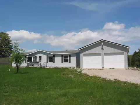 10680 Rogers Rd, Alanson, MI 49706 photo 1