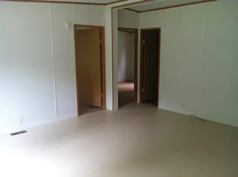 9990 Wayland Dr, Frederic, MI 49733 photo 2