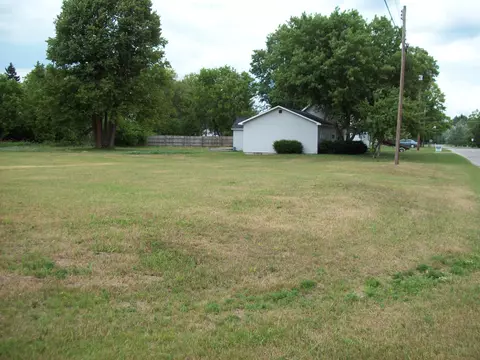 7951 Maple St, Vanderbilt, MI 49795 photo 5