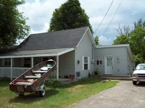 7951 Maple St, Vanderbilt, MI 49795 photo 3