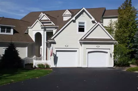 3236 Cliffs Dr, Petoskey, MI 49770 photo 1