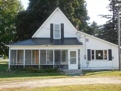7971 Lincoln St, Vanderbilt, MI 49795 photo 1
