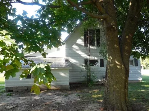 7971 Lincoln St, Vanderbilt, MI 49795 photo 4
