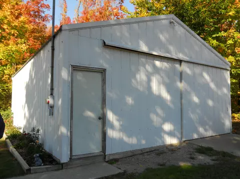 461 Mcgregor Rd, Vanderbilt, MI 49795 photo 13