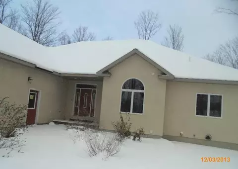77 Farmbrook Ln, Gaylord, MI 49735 photo 1