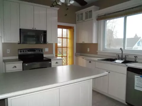824 S Eighth Ave, Alpena, MI 49707 photo 5