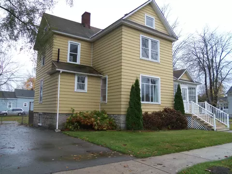 824 S Eighth Ave, Alpena, MI 49707 photo 1