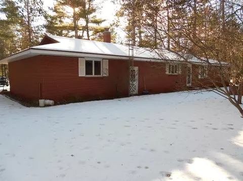 4890 Dawn Dr, Grayling, MI 49738 photo 2