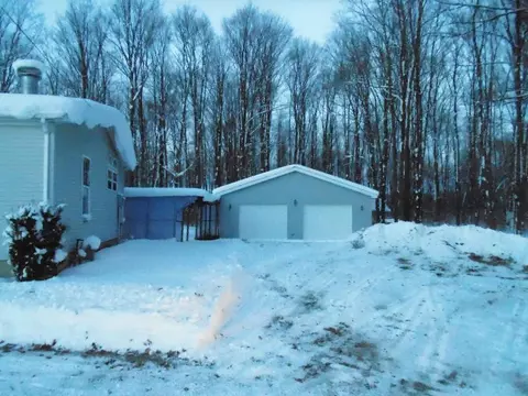 8460 Mill St Vanderbilt Mi 49795, Vanderbilt, MI 49795 photo 2