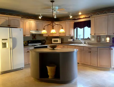 3300 Treetops Ln, Vanderbilt, MI 49795 photo 3