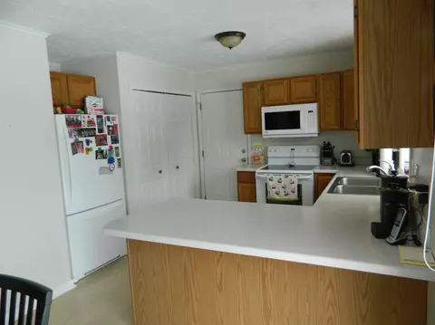 511 Long Rapids Road Alpena Mi 49707 Rd, Alpena, MI 49707 photo 2
