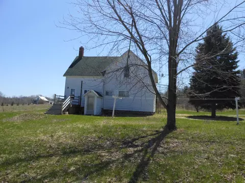 4257 E Black River Rd, Black River, MI 48721 photo 6