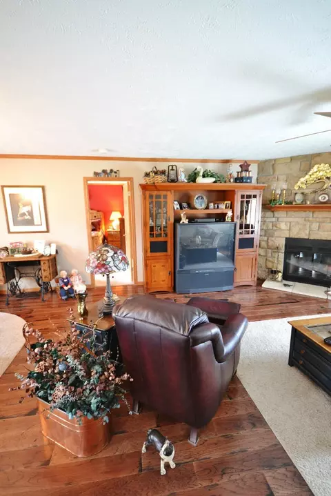 5595 Willoway Dr, Lewiston, MI 49756 photo 9