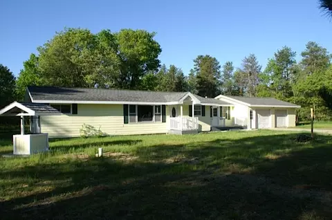 829 Richardson Road Grayling Mi 49738 Rd, Grayling, MI 49738 photo 3