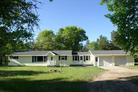 829 Richardson Road Grayling Mi 49738 Rd, Grayling, MI 49738 photo 1