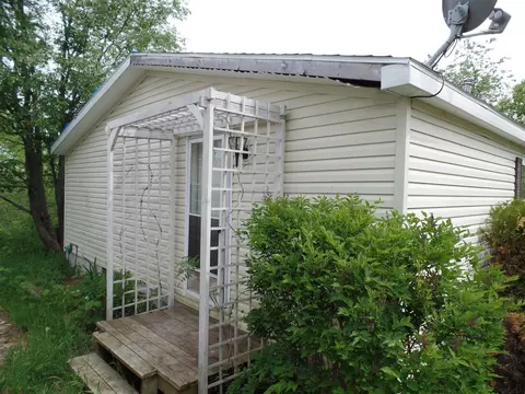 2383 Red School Rd, Brutus, MI 49716 photo 5