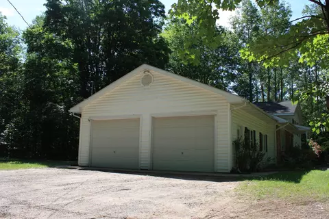 6860 Wolverine Rd, Wolverine, MI 49799 photo 5