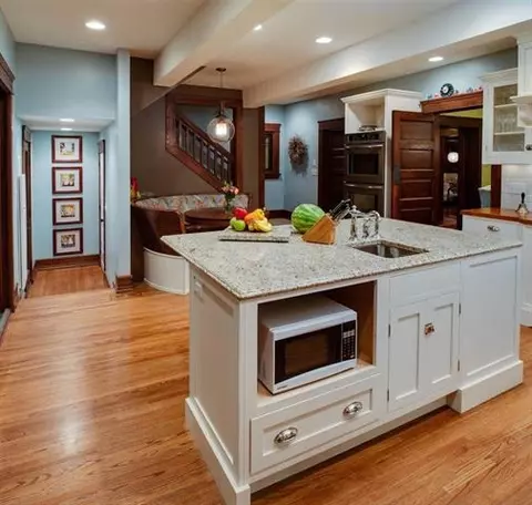 1010 E Mitchell St, Petoskey, MI 49770 photo 4