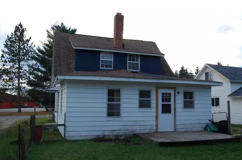 111 S Sixth St, Roscommon, MI 48653 photo 5