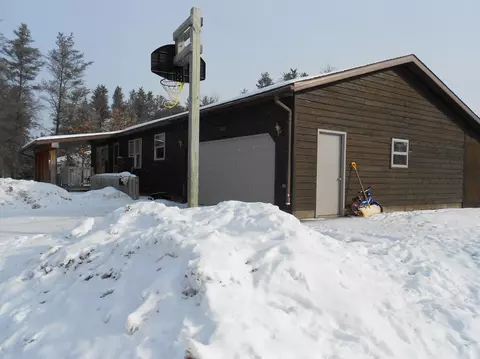 352 Red Tailed Hawk Loop, Grayling, MI 49738 photo 2