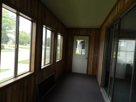 320 E State Street Cheboygan Mi 49721 St, Cheboygan, MI 49721 photo 3