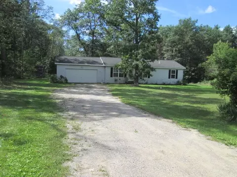 5457 Pinecrest Drive Lewiston Mi 49756 Dr, Lewiston, MI 49756 photo 1