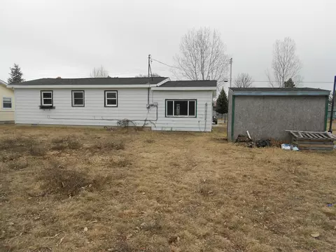 304 Scott St, Grayling, MI 49738 photo 4