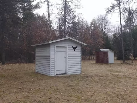832 Pineview Dr, Mio, MI 48647 photo 8
