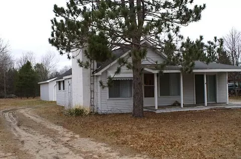 1086 S Stephan Bridge Rd, Grayling, MI 49738 photo 1