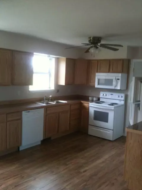 940 Summit, Vanderbilt, MI 49795 photo 3