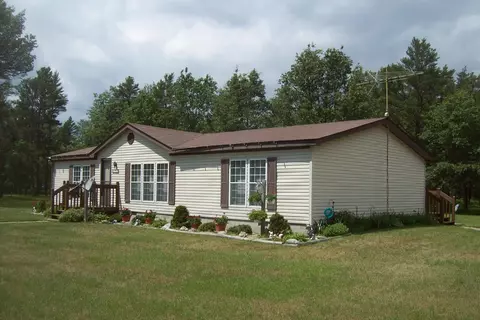 4770 Wilderness Trail Grayling Mi 49738 Trl, Grayling, MI 49738 photo 2