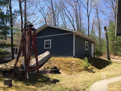 1771 Fleming, Lewiston, MI 49756 photo 8