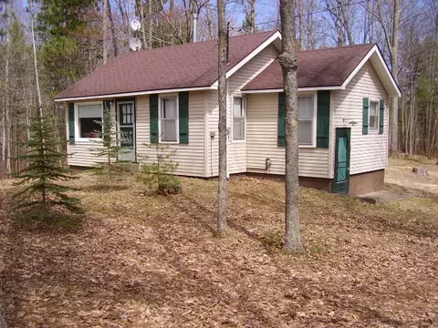 2489 Mapes Rd, Mio, MI 48647 photo 2