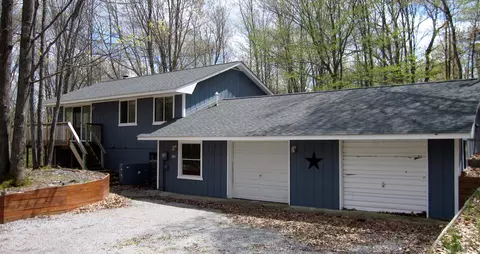 2227 Forester Dr, Frederic, MI 49733 photo 2