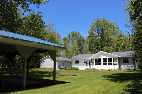 8202 Devils Elbow Dr, Brutus, MI 49716 photo 19
