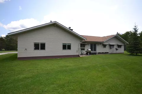 5315 Pinecrest Dr, Lewiston, MI 49756 photo 27