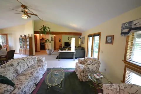 5315 Pinecrest Dr, Lewiston, MI 49756 photo 4