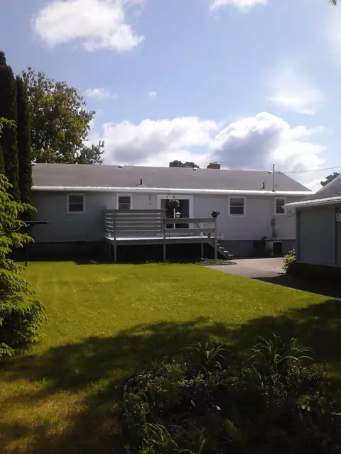 304 E Bingham Street Alpena Mi 49707 St, Alpena, MI 49707 photo 2